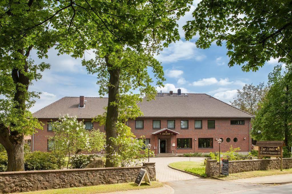 Hotel-Restaurant Zur Linde Altenmedingen Exterior photo